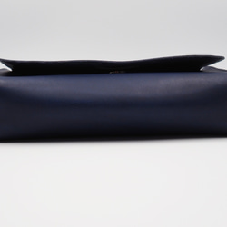 深藍植鞣-微英倫風側背小包 第2張的照片