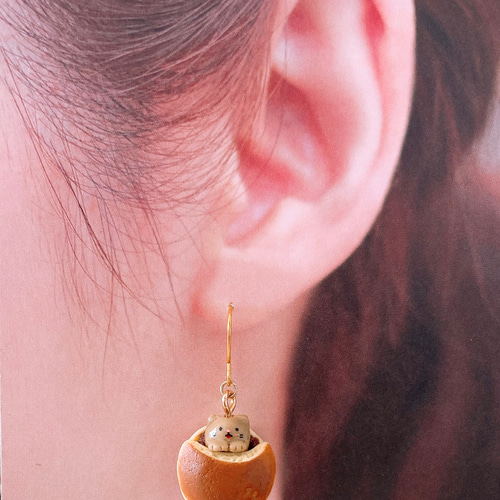 受注製作】どら焼き猫 片耳用ピアス/イヤリング/ノンホール
