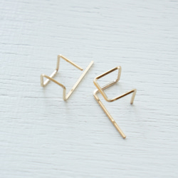 K14gf square-shaped form pierce 第1張的照片