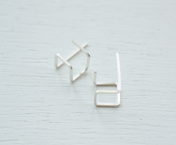 SV square-shaped form pierce 第1張的照片