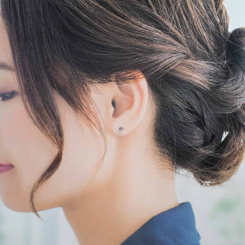 キュービックジルコニア（オーロラカラー）・ピアス 3mm（片耳