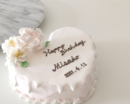 Carat⭐️ クレイケーキ*クレイクリームケーキ*ハートドリップ クレイ