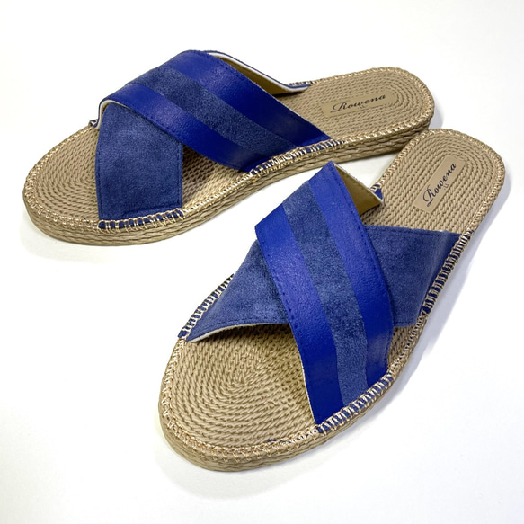 “XL碼 - 減價2,500日元” 出奇的輕♪鑲邊交叉涼鞋（藍色）黃麻風格鞋底 第2張的照片