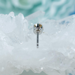 モアッサナイト（シャンパン）・ピアス　4mm（片耳） 6枚目の画像