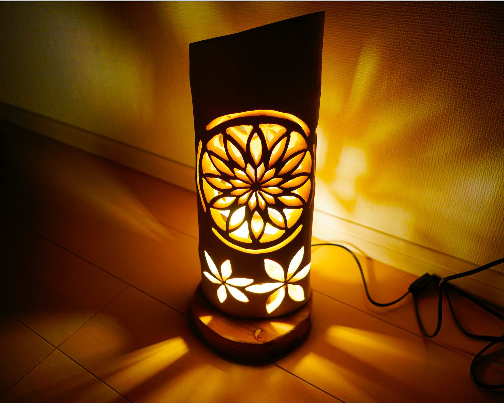 竹灯り・竹あかり・竹灯籠・竹灯篭・竹ランプ   両面彫り～～ 癒しの灯り★輪光★～～