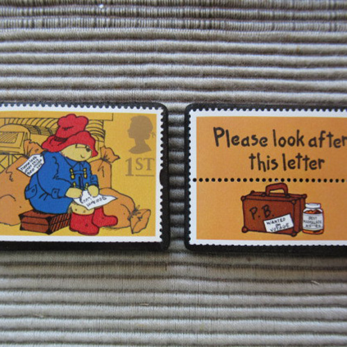 イギリス 「パディントン」タブ付き童話切手ブローチセット 8009