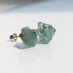 [獨一無二的商品] Diana Maria Fluorite 14kgf Pierce Raw stone Mineral Na 第4張的照片