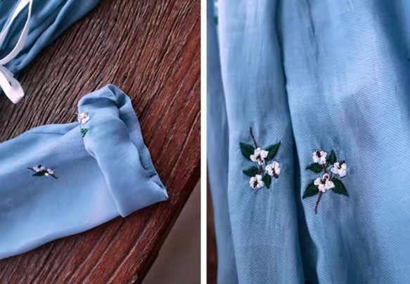 エアリーな刺繡生地　Vネックのロングワンピース　ウエストリボン　ポケット付き【春夏】グレイッシュブルー 12枚目の画像