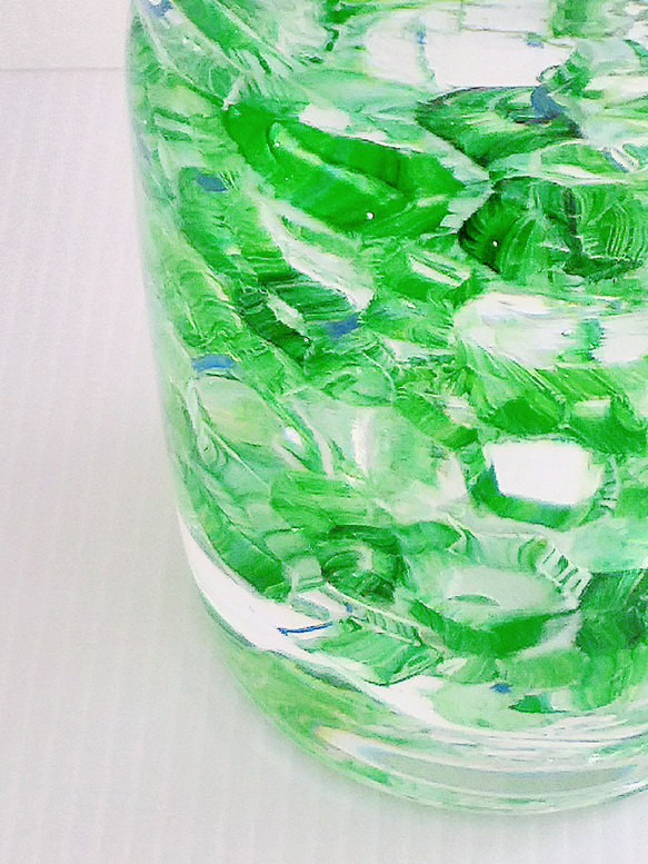 Rock　/　吹きガラス　/　ガラスの花瓶　/　グリーン系　 5枚目の画像
