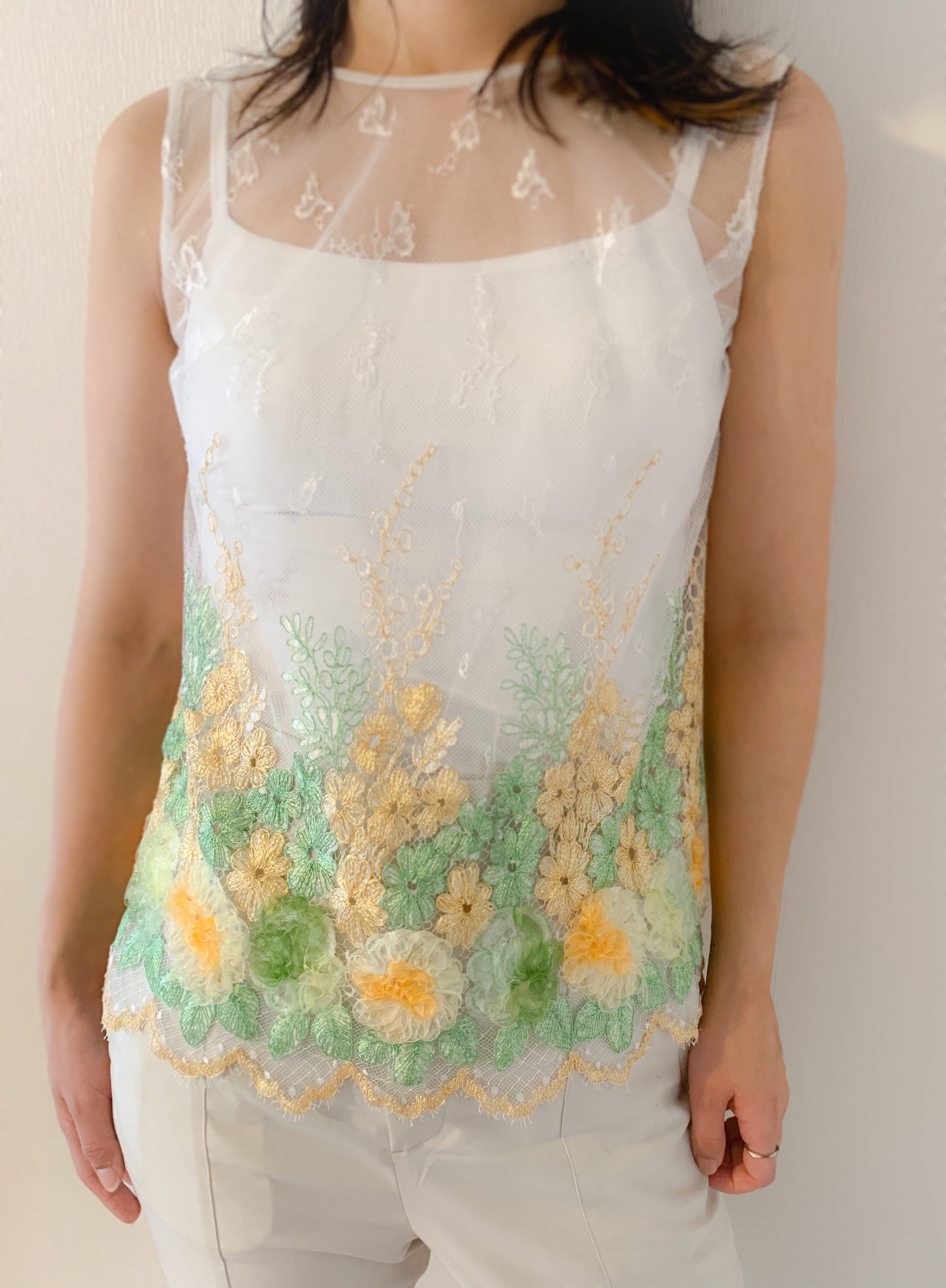 リボンレース　ノースリーブ　トップス