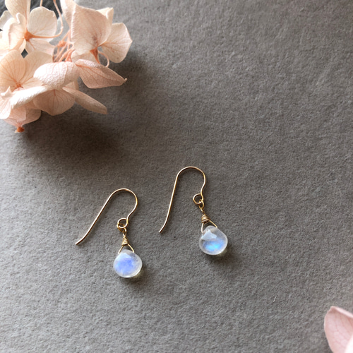 新作 k18 天然ラブラドライト ピアス