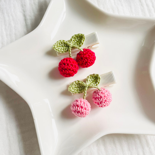 ♡ナチュラルカラーさくらんぼ♡ベビーヘアクリップ