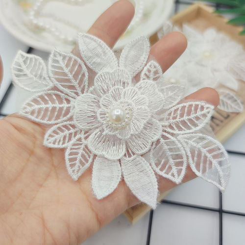 品番HR156wt 花葉っぱ レース ケミカルモチーフ 3枚 生地 ハンドメイド