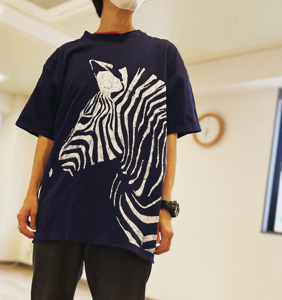 シマウマ横顔　ローケツ染めTシャツ　サイズS~XL 2枚目の画像