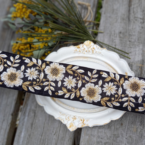 インド刺繍リボンno.166 (25cm・野ばら・ボタニカル・チロリアン