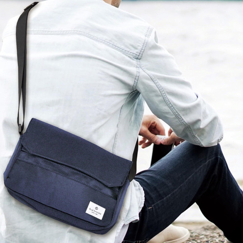 ちょうどいいサイズ感】ショルダーバッグ 肩掛け 軽量撥水 / SHB1