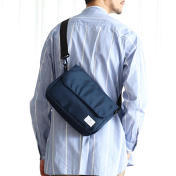 ちょうどいいサイズ感】ショルダーバッグ 肩掛け 軽量撥水 / SHB1