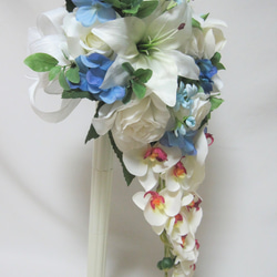 胡蝶蘭とカサブランカのキャスケードブーケ♪ブートニア付き♪生花みたいに綺麗な造花です♪高品質なのに安い 12枚目の画像