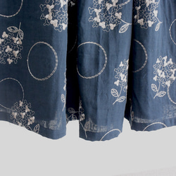 【受注制作】あじさいの刺繍ダブルガーゼのロングスカート ブラック 7枚目の画像