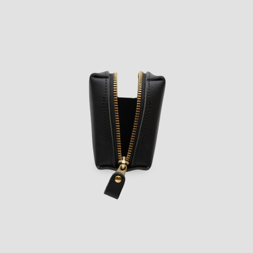 正方形ポーチ 本革 スクエアレザーポーチ 日本製 ブラック