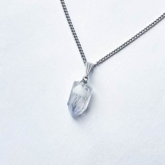 【ネックレス】海水晶標本【クラゲ】 6,160円