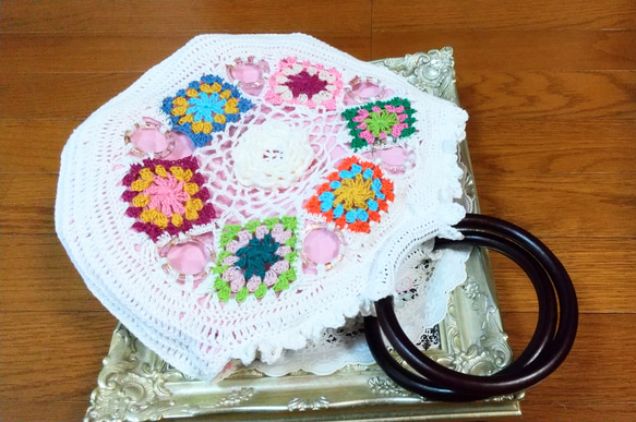 【母の日応援】リング持ち手のモチーフが素敵なニットバッグ☆フラワー☆かぎ針編み 7枚目の画像