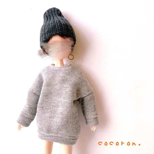 バルーンスカート❤️ニット帽❤️ハイカットブーツ❤️ハンドメイド♡ドールチャーム ニット帽】頭囲13センチ程度 22㎝ドール プチブライス ドール帽子