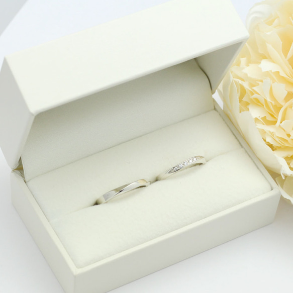 美しいダイヤモンドペアリング 結婚指輪 マリッジリング スイート10 結婚記念日リング PT8021P 7枚目の画像