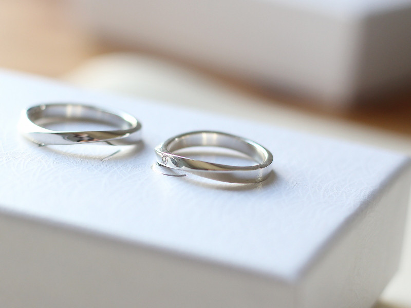 一粒ダイヤモンドリング ペアリング 結婚指輪 マリッジリング スイート10 結婚記念日リング PT8022P