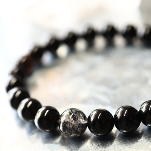 ☆戦いと破邪のお守り☆ブラックルチルクォーツ：8.5ミリ＆モリオン