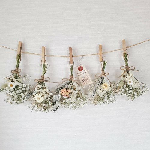 かすみ草と小花のナチュラルホワイトドライフラワースワッグガーランド
