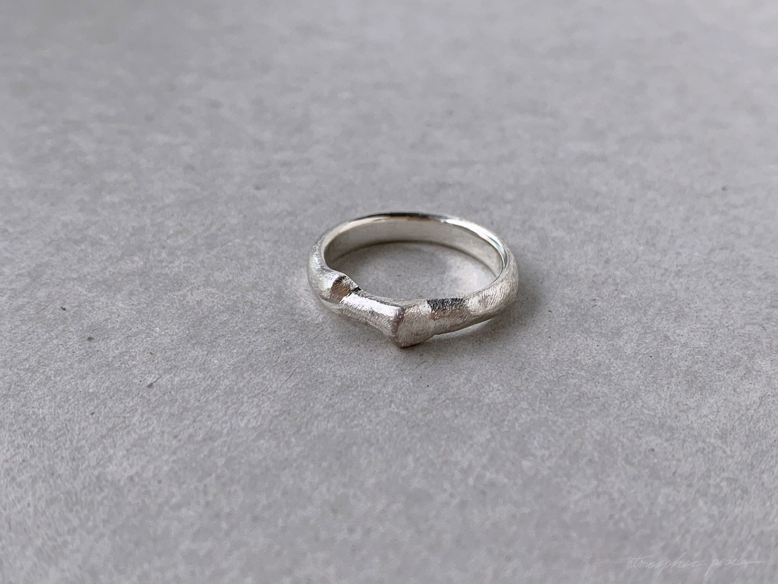 【SV925】twig: Ring