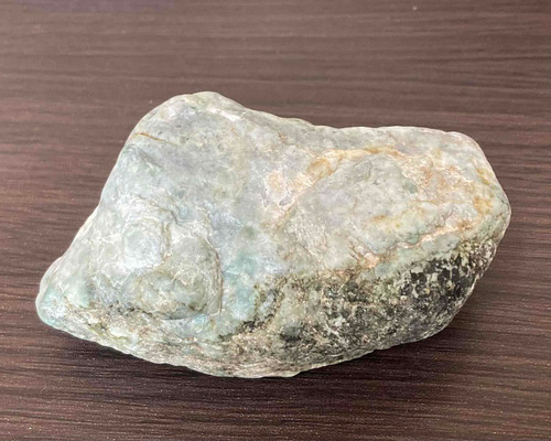 希少！ 産出量の少ない グアテマラ翡翠 JADEITE 原石 多面磨き 452 グァテマラ翡翠：Jadeite - 猫車通信