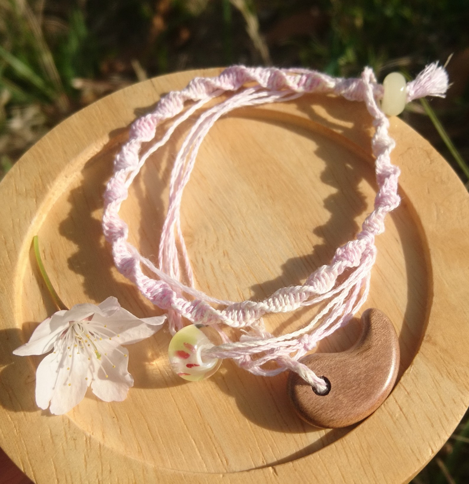 さくらから作ったブレスレット
