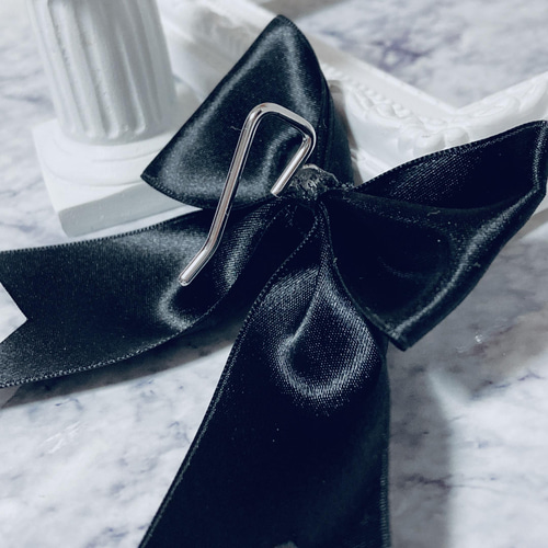 2個セット-黒リボンポニーフック クロスチャーム /地雷系 病み