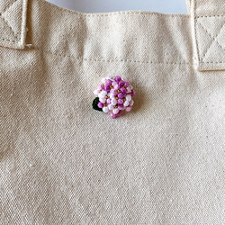 刺繍糸で編んだ紫陽花ブローチ(ピンク) 11枚目の画像