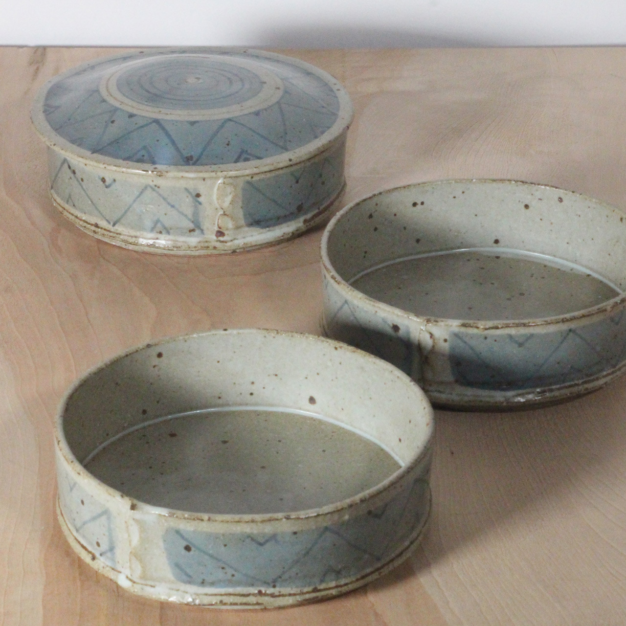 ■染付け三段重■和食器 陶芸 美濃焼 お重 おせち お正月 結婚祝い プレゼント 素敵 陶器 手作り 贈り物 お祝い