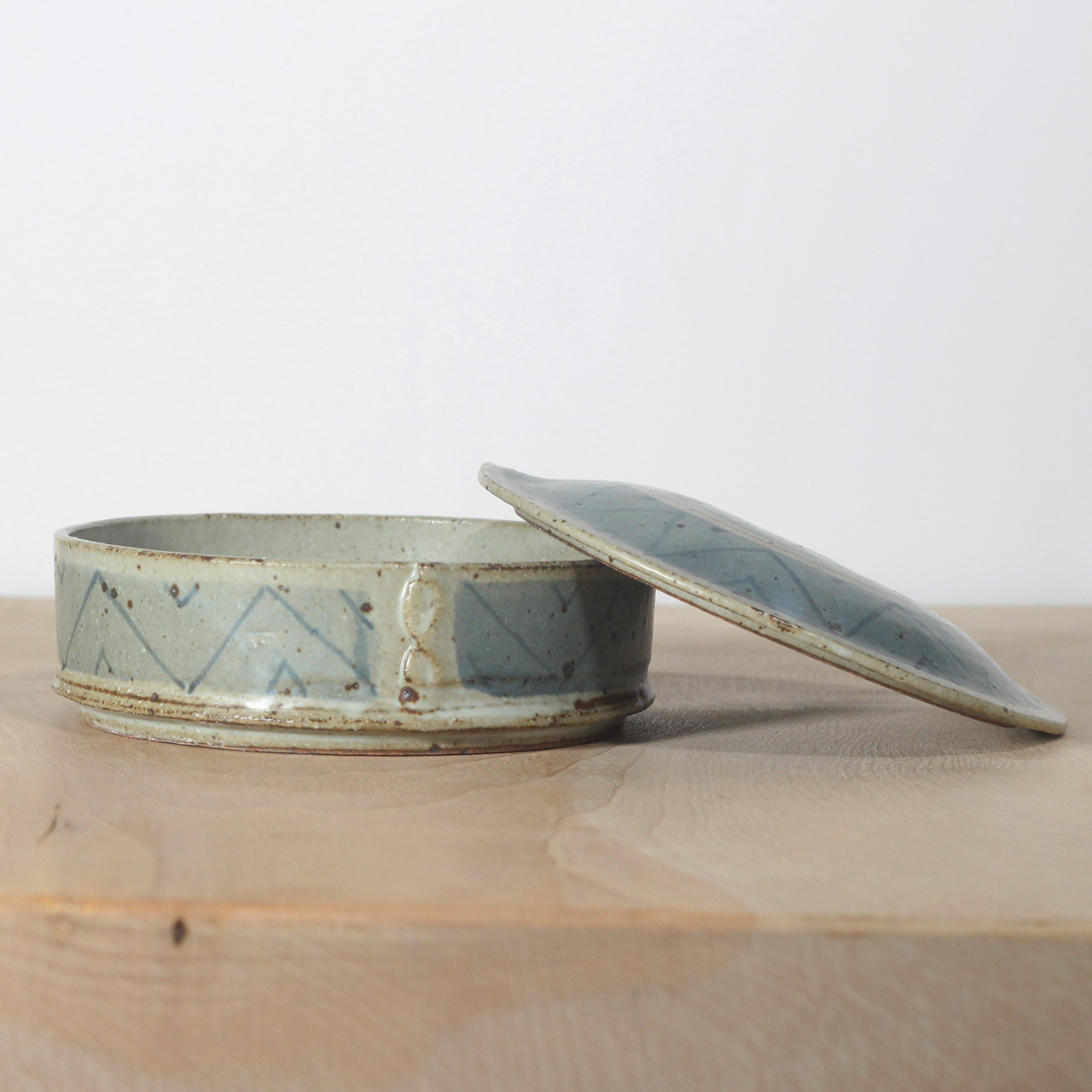 ■染付け三段重■和食器 陶芸 美濃焼 お重 おせち お正月 結婚祝い プレゼント 素敵 陶器 手作り 贈り物 お祝い