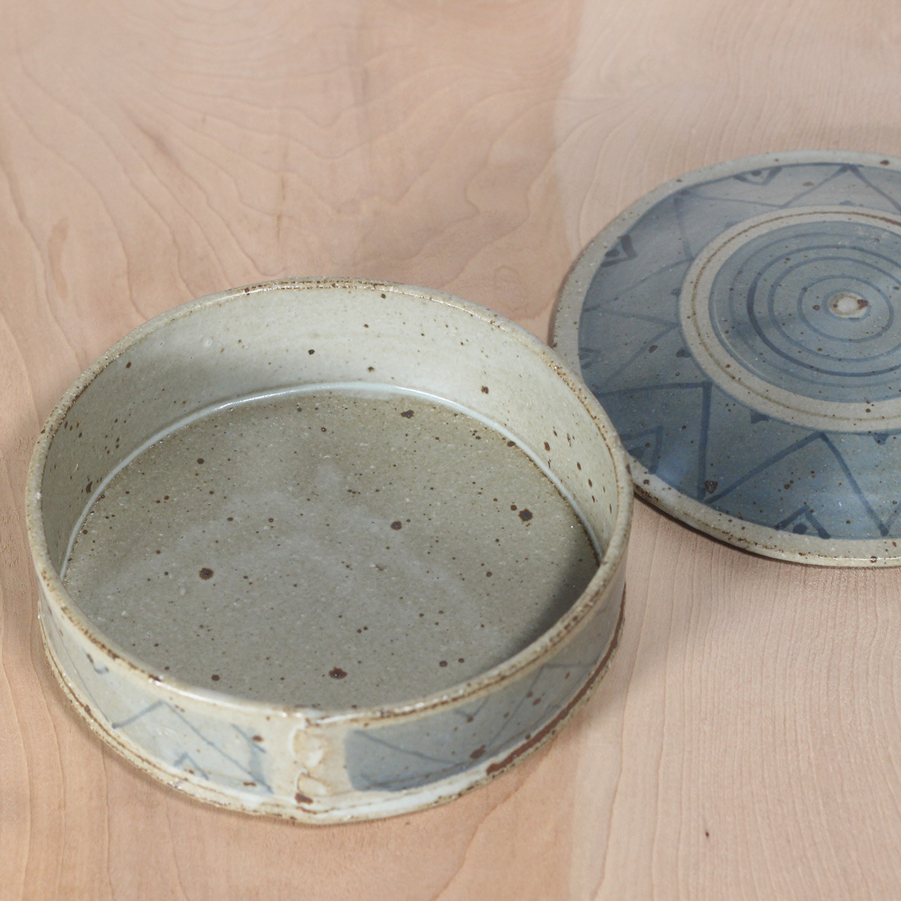 ■染付け三段重■和食器 陶芸 美濃焼 お重 おせち お正月 結婚祝い プレゼント 素敵 陶器 手作り 贈り物 お祝い