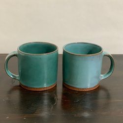 陶器　緑青マグカップ 3枚目の画像