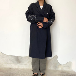 [ Ladies ] カスミソウ刺繍ライトコート -dark navy- 梅雨寒軽量アウター 7枚目の画像