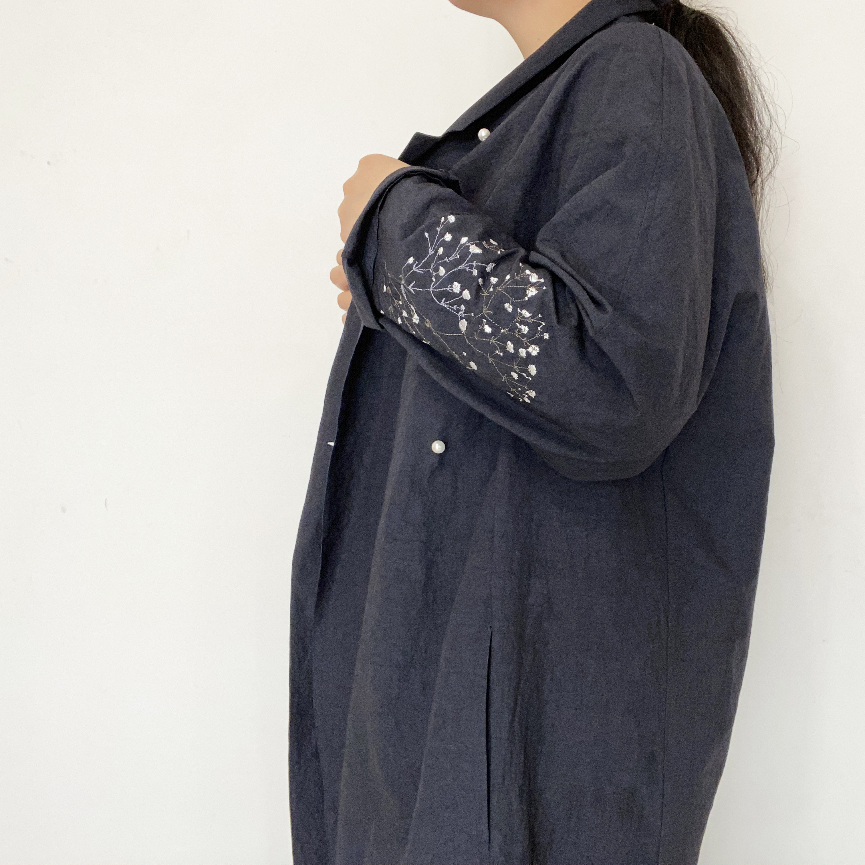 [ Ladies ] カスミソウ刺繍ライトコート -dark navy- 梅雨寒軽量アウター 14,850円