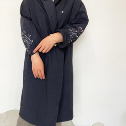 [ Ladies ] カスミソウ刺繍ライトコート -dark navy- 梅雨寒軽量アウター 6枚目の画像