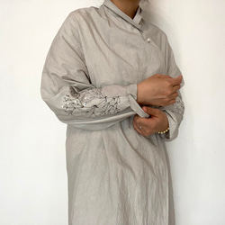 [ 親子セット ] カスミソウ刺繍ライトコート -light gray- 梅雨寒軽量アウター 16枚目の画像