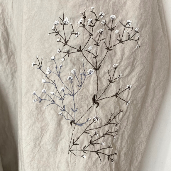 [ 親子セット ] カスミソウ刺繍ライトコート -light gray- 梅雨寒軽量アウター 6枚目の画像