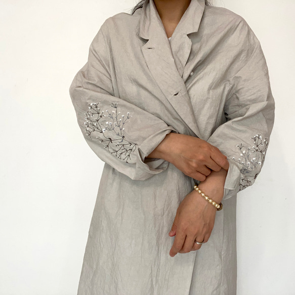 [ 親子セット ] カスミソウ刺繍ライトコート -light gray- 梅雨寒軽量アウター 9枚目の画像