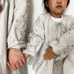 [ 親子セット ] カスミソウ刺繍ライトコート -light gray- 梅雨寒軽量アウター 5枚目の画像
