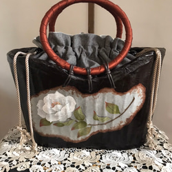 帯刺繍ボタン一閑張りバック 一閑張りバック…牡丹柄の帯を使って かごバッグ atelier-fumika