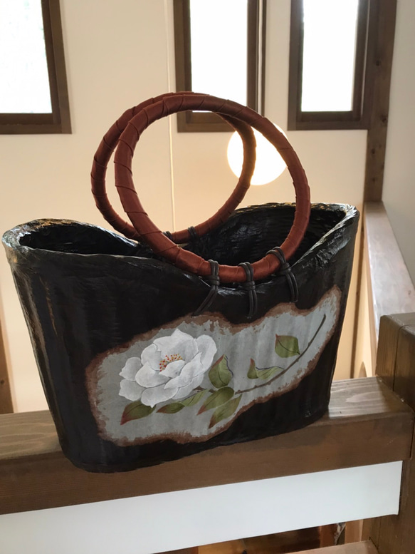 【miellara様オーダー商品】一閑張りバッグ...友禅描きの薔薇と内袋 4枚目の画像