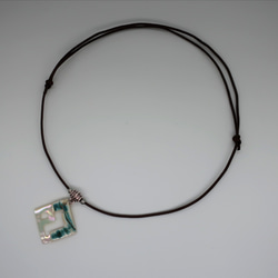 夜光貝のペンダント 5枚目の画像